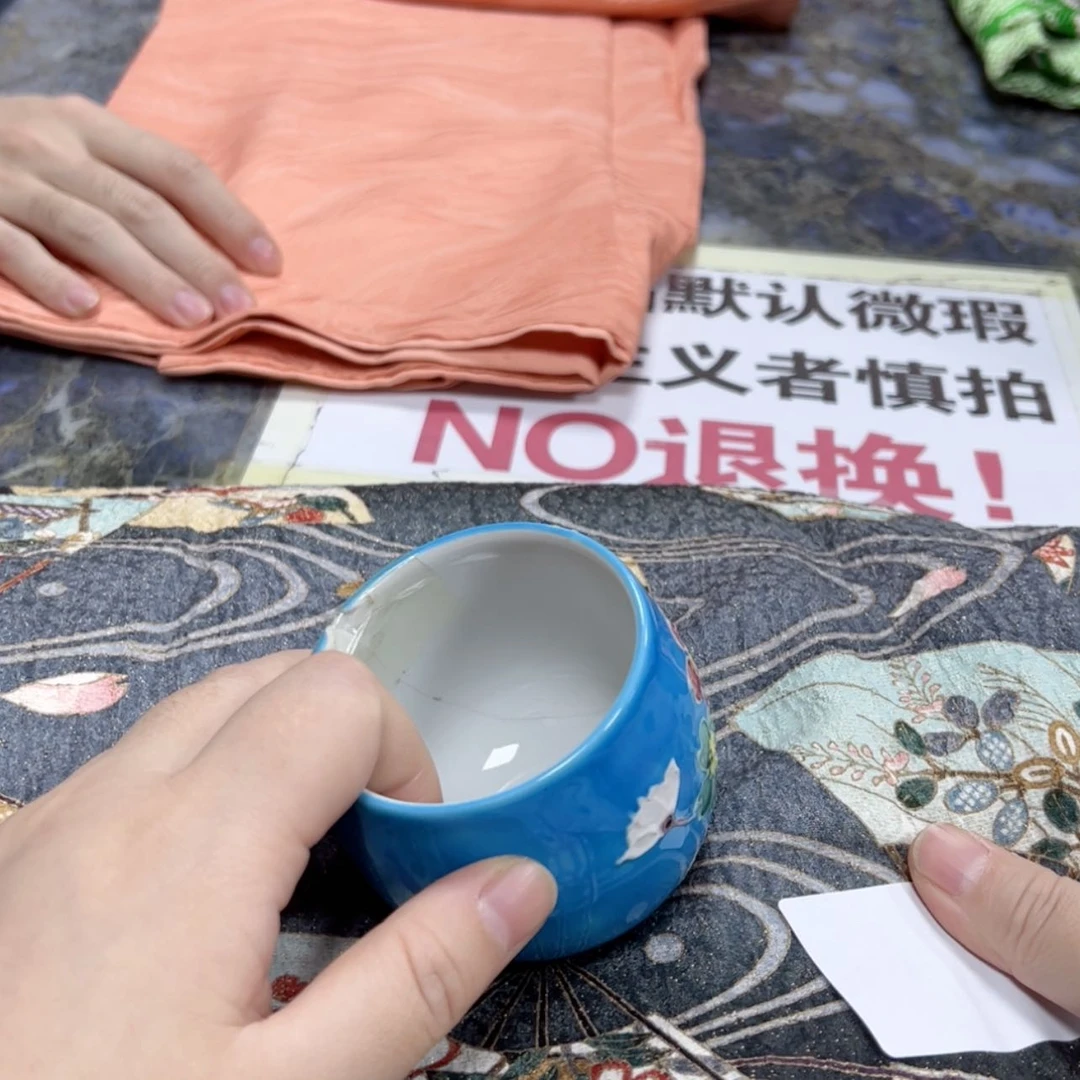 【闪购商品】白*鹿陶瓷马克杯带盖勺