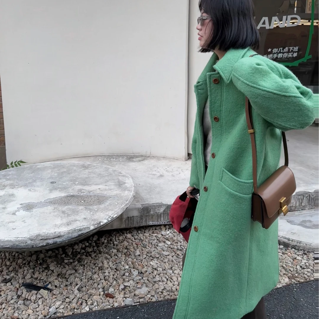 TOTHEND“电影女主”复古吸睛巨显白青草绿羊驼毛羊毛大衣时髦高级