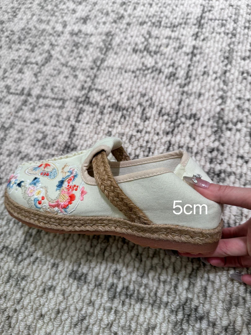 (内增高）复古中国风平底牛筋底老北京布鞋复古中国风