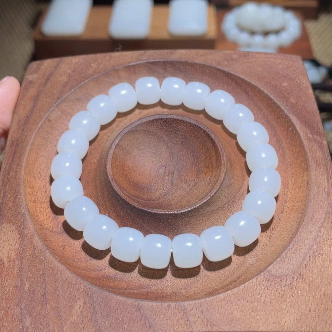 未镶嵌手链和田玉卡9