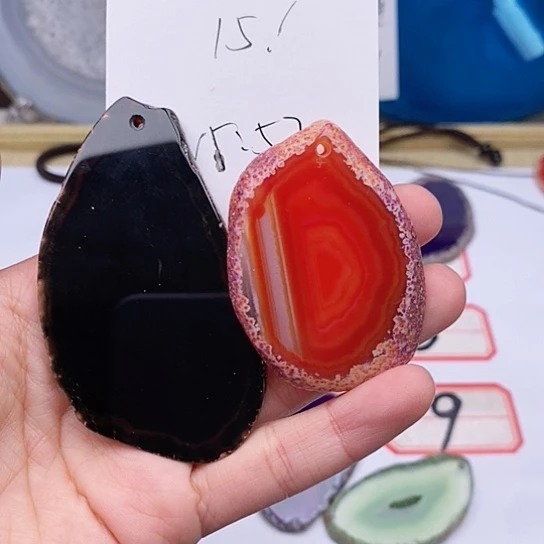 玛瑙/玉髓颈饰未镶嵌春****光