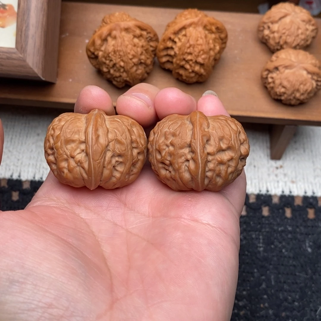 文玩核桃吊坠滋*元宝38