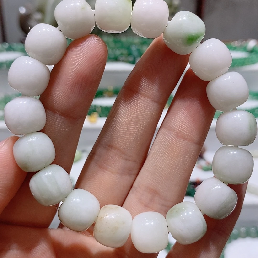 独山玉未镶嵌手串