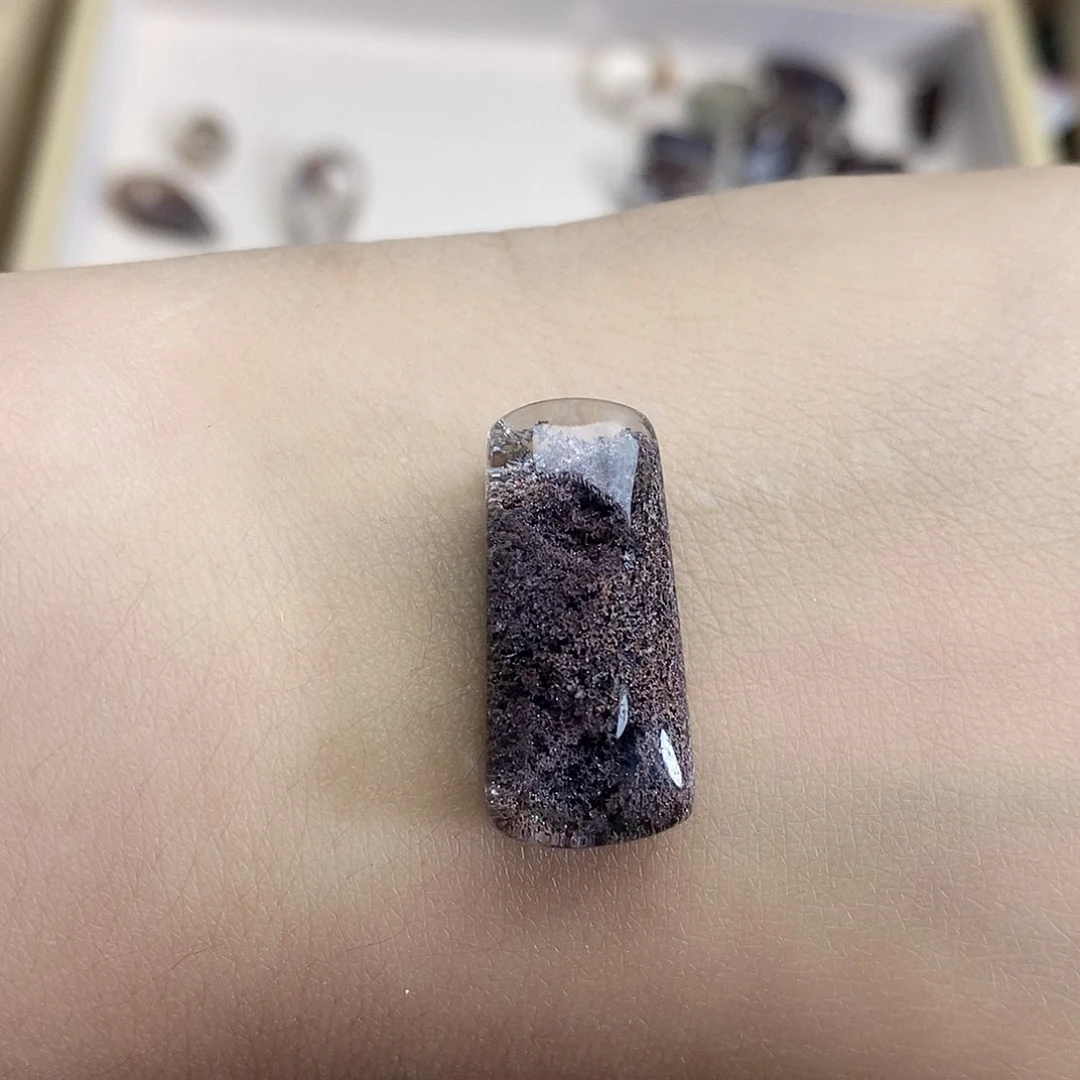 未镶嵌颈饰水晶?****子水晶