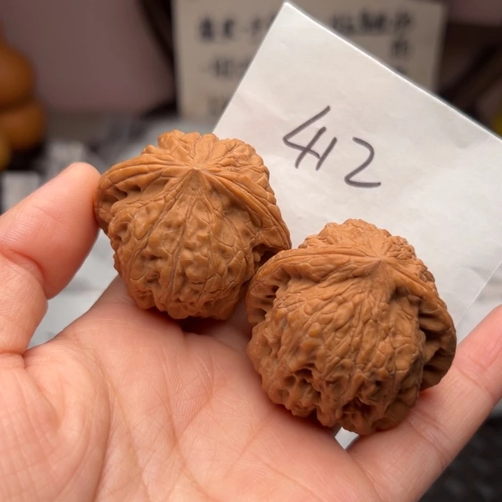 核桃44尺寸练手对靠山王