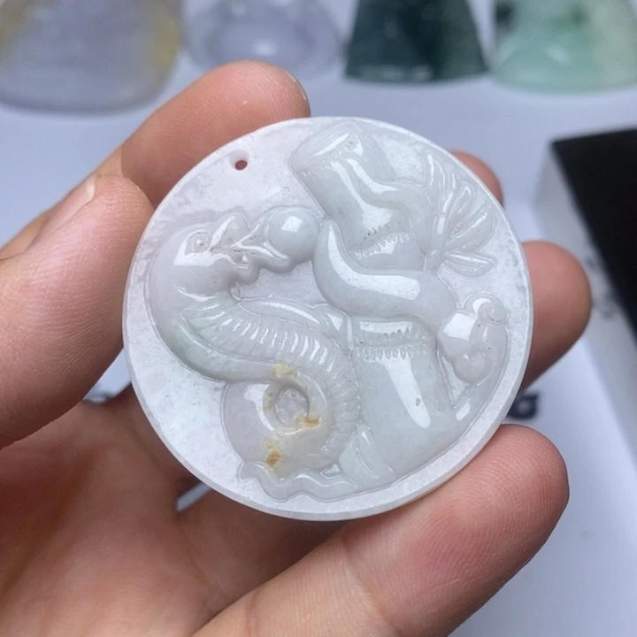 颈饰未镶嵌翡翠翡翠