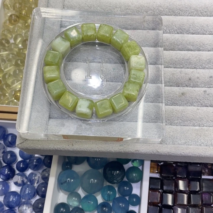 ᝰ***꧂水晶手链未镶嵌柚玉方糖不退不换