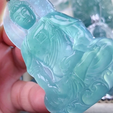 【闪购商品】翡翠颈饰未镶嵌天然翡翠