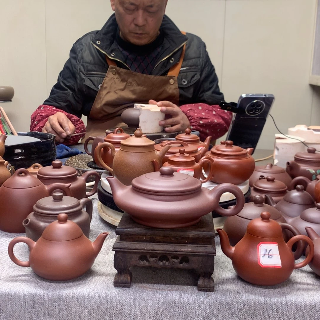 茶壶紫泥虚扁200 C半手工制作