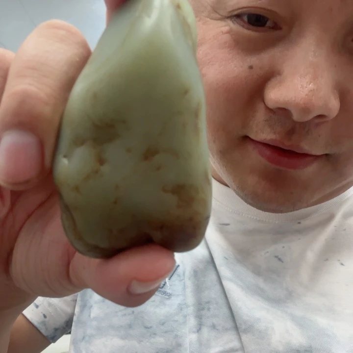 未镶嵌和田玉把件