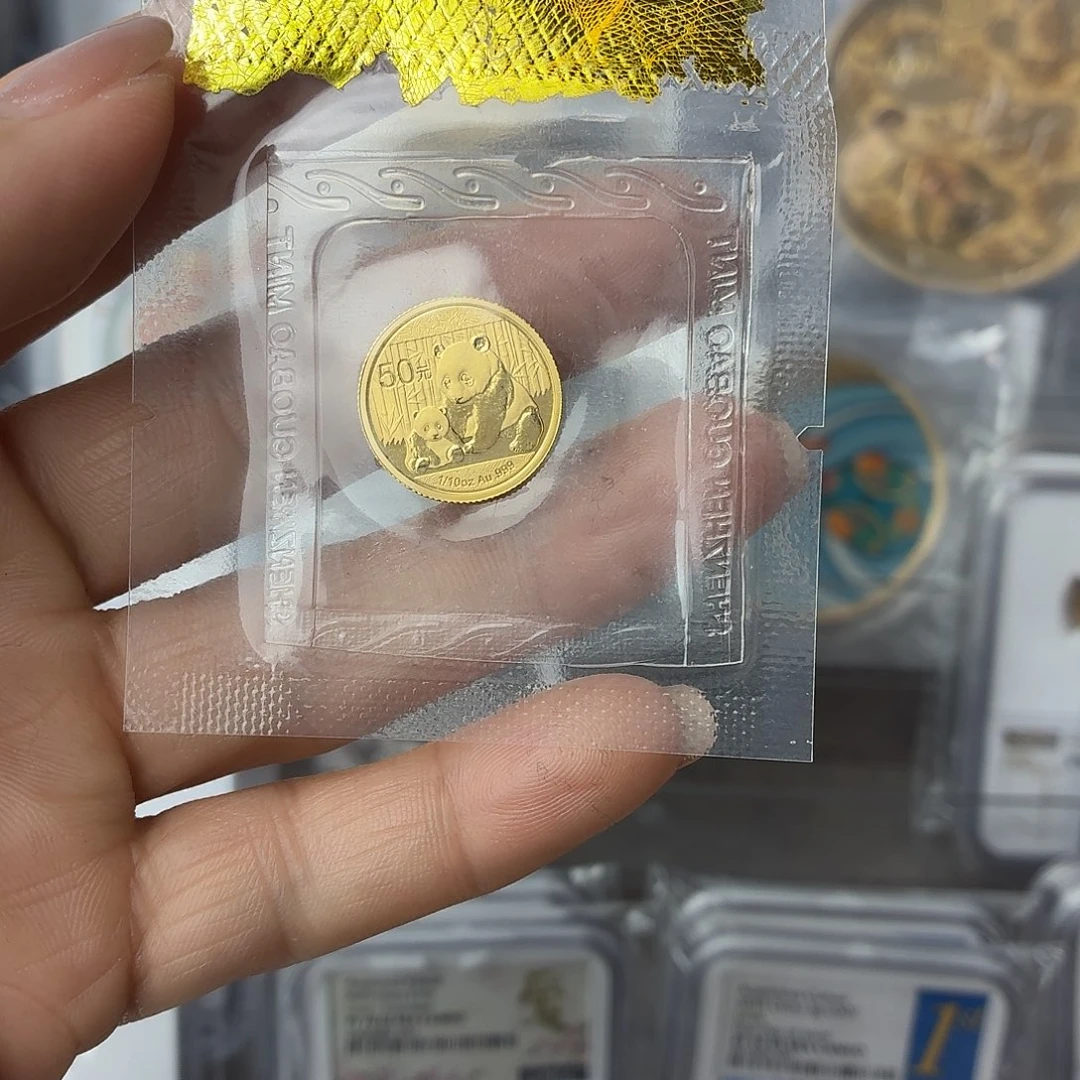 纯金2013年3.11克金猫