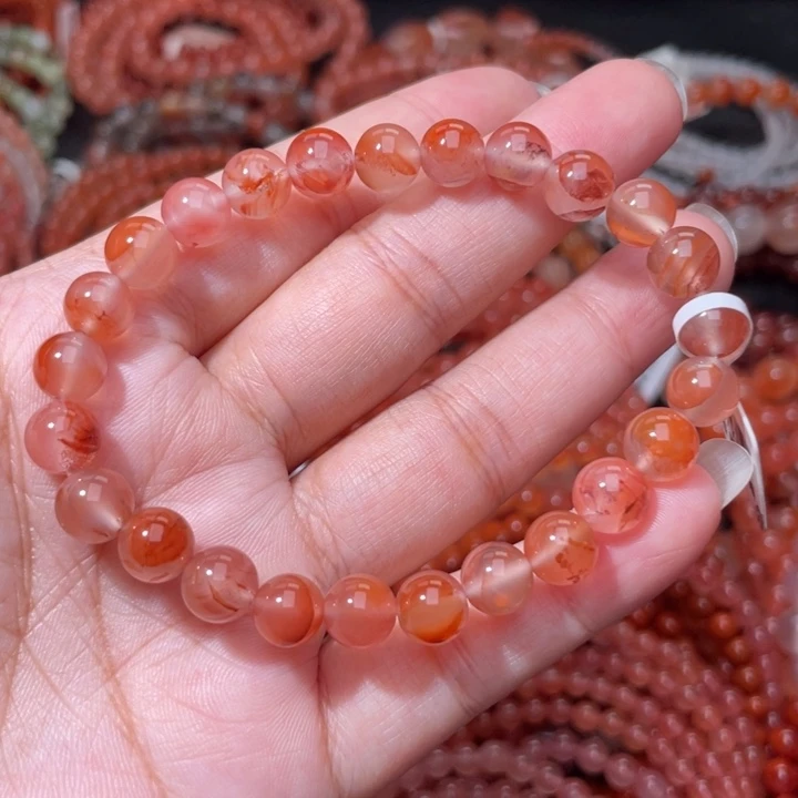 南红玛瑙未镶嵌粉飘花单圈7.5m+4600