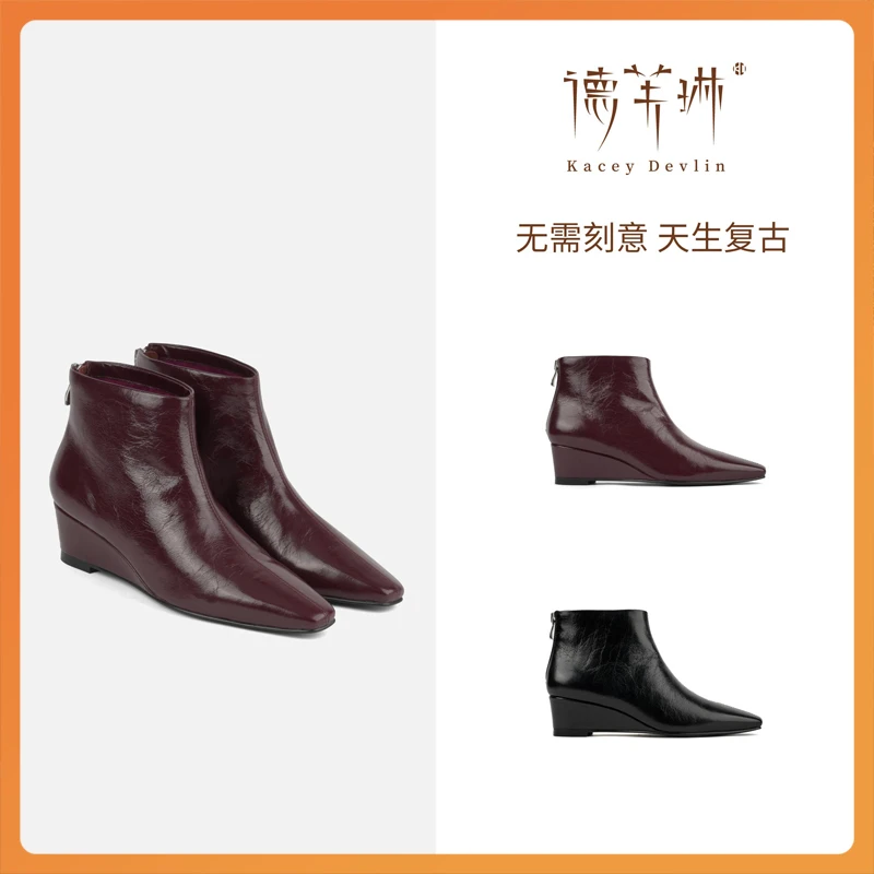 【德芙琳】尖头坡跟2025秋季新款琥珀风时尚绒里新款通勤上班鞋子