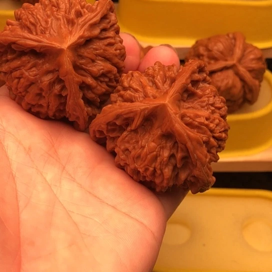 ・***艽文玩核桃吊坠核桃