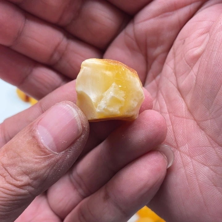 定制琥珀未镶嵌猎*琥珀蜜蜡原石定制