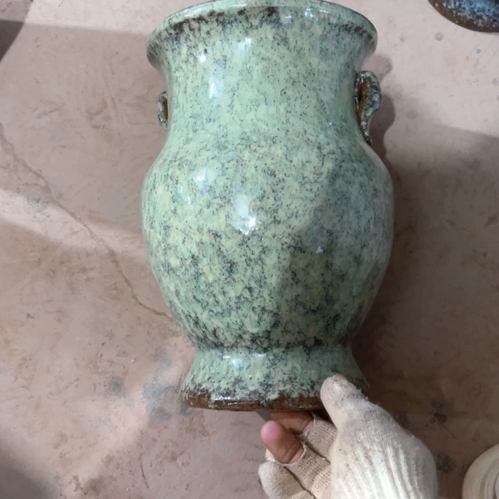 紫砂花盆口径19高度30一只小瑕疵