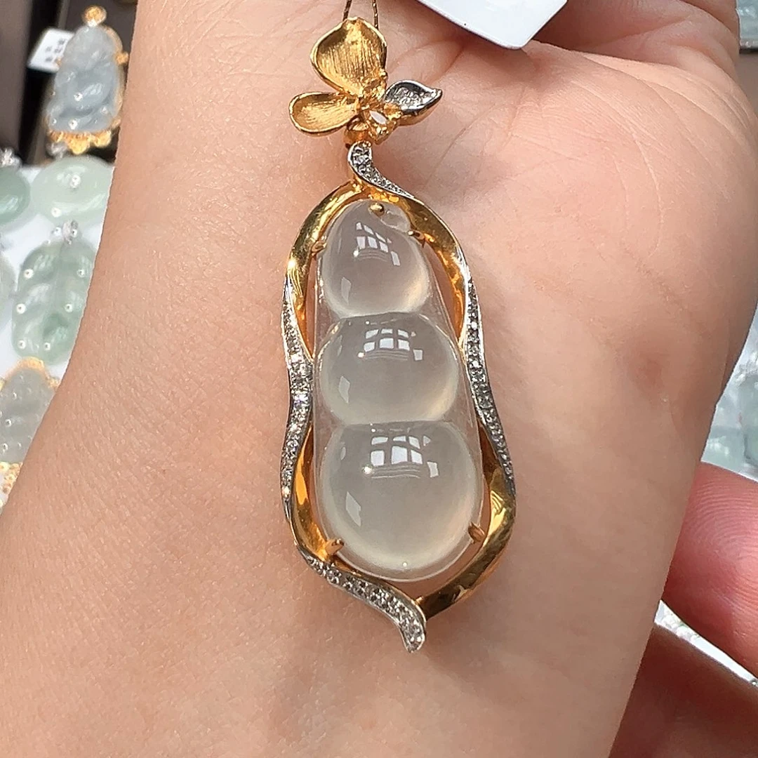 翡翠18K金镶嵌吊坠(不含链)福豆