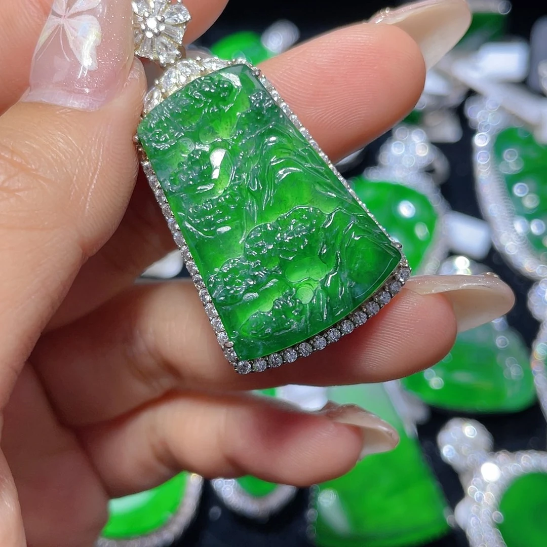 翡翠颈饰银S925镶嵌翡翠