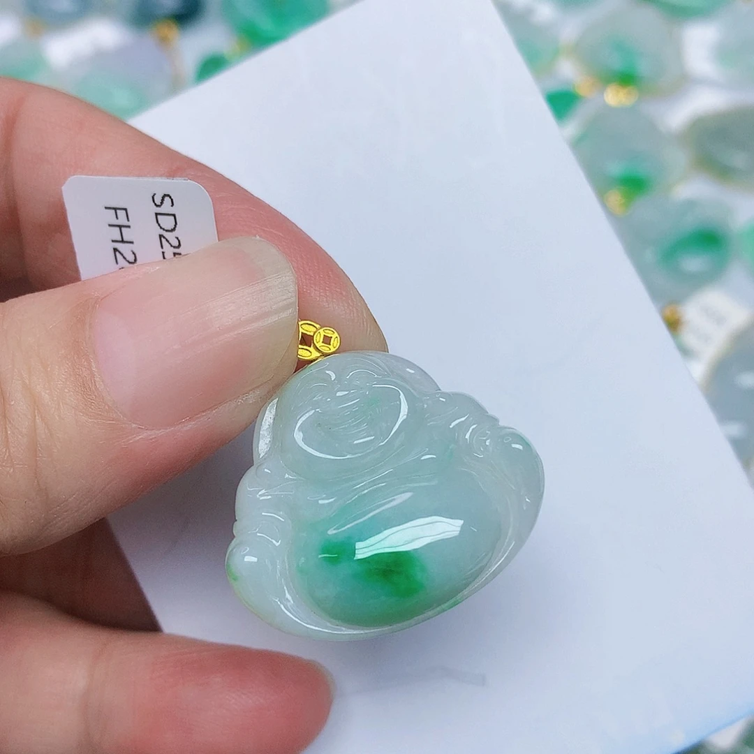 翡翠18K金镶嵌颈饰3568900