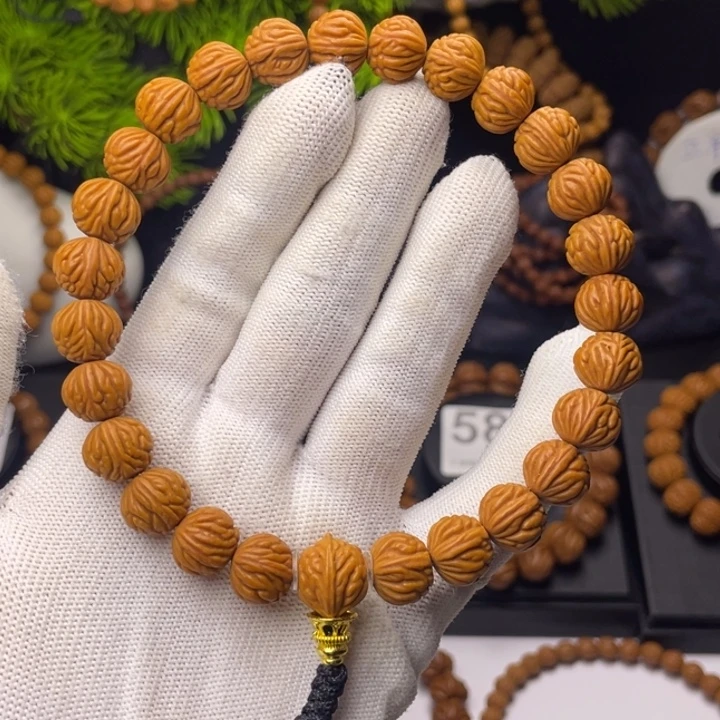 生***了吊坠桃核小金豆11.5