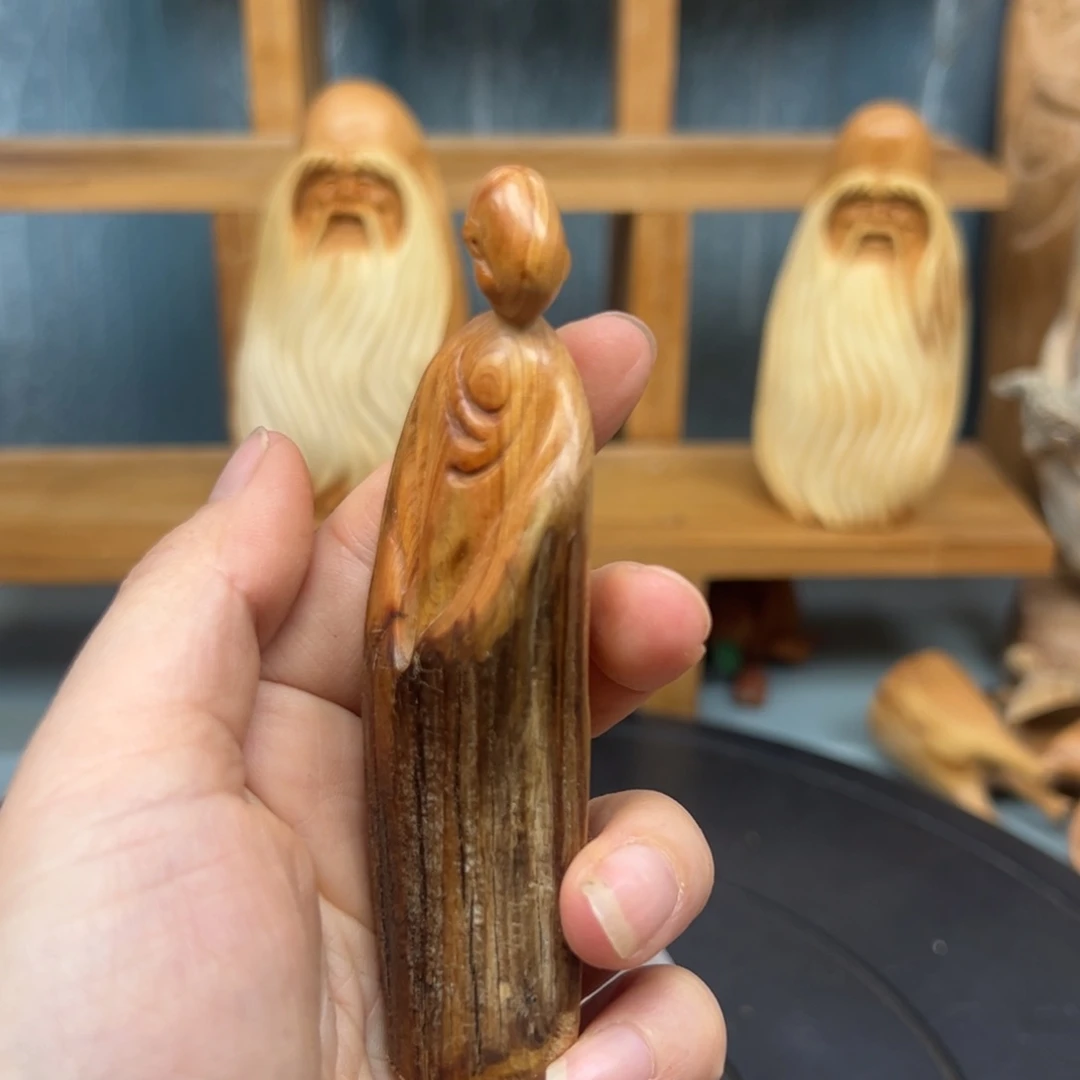 木竹**彧崖柏木摆件手把件