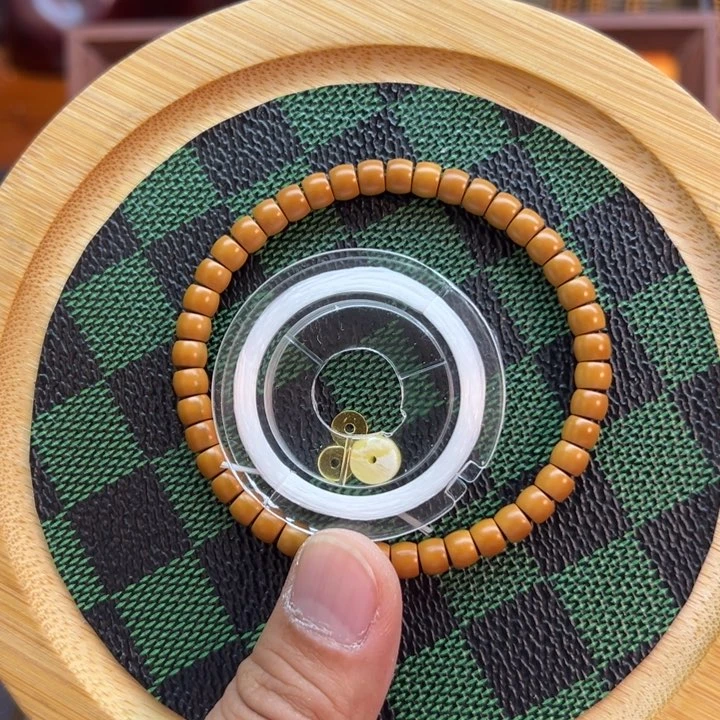 橄榄核吊坠0.55核尖手串