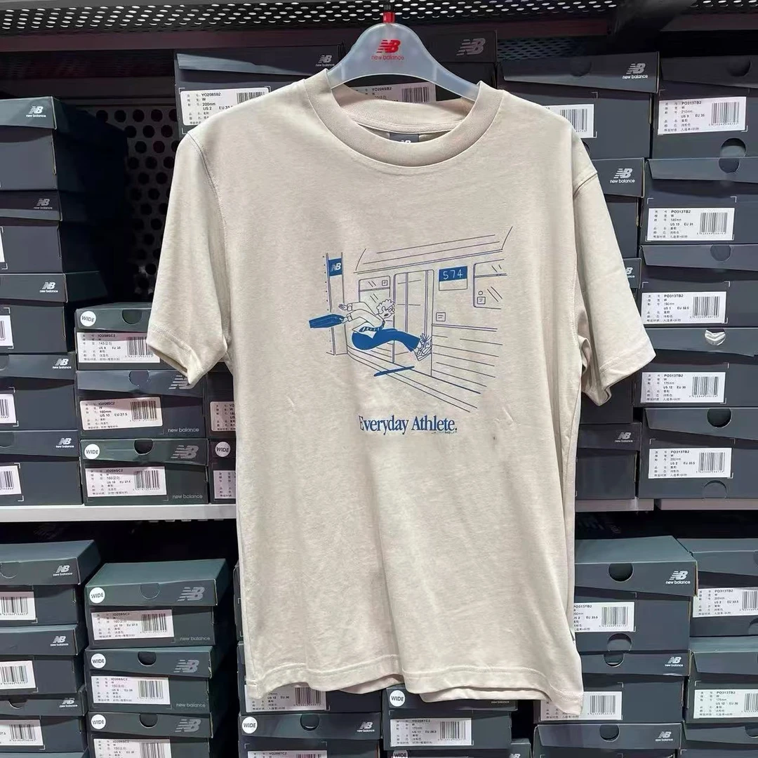 【c】New Balance 男短袖T恤  MT51852