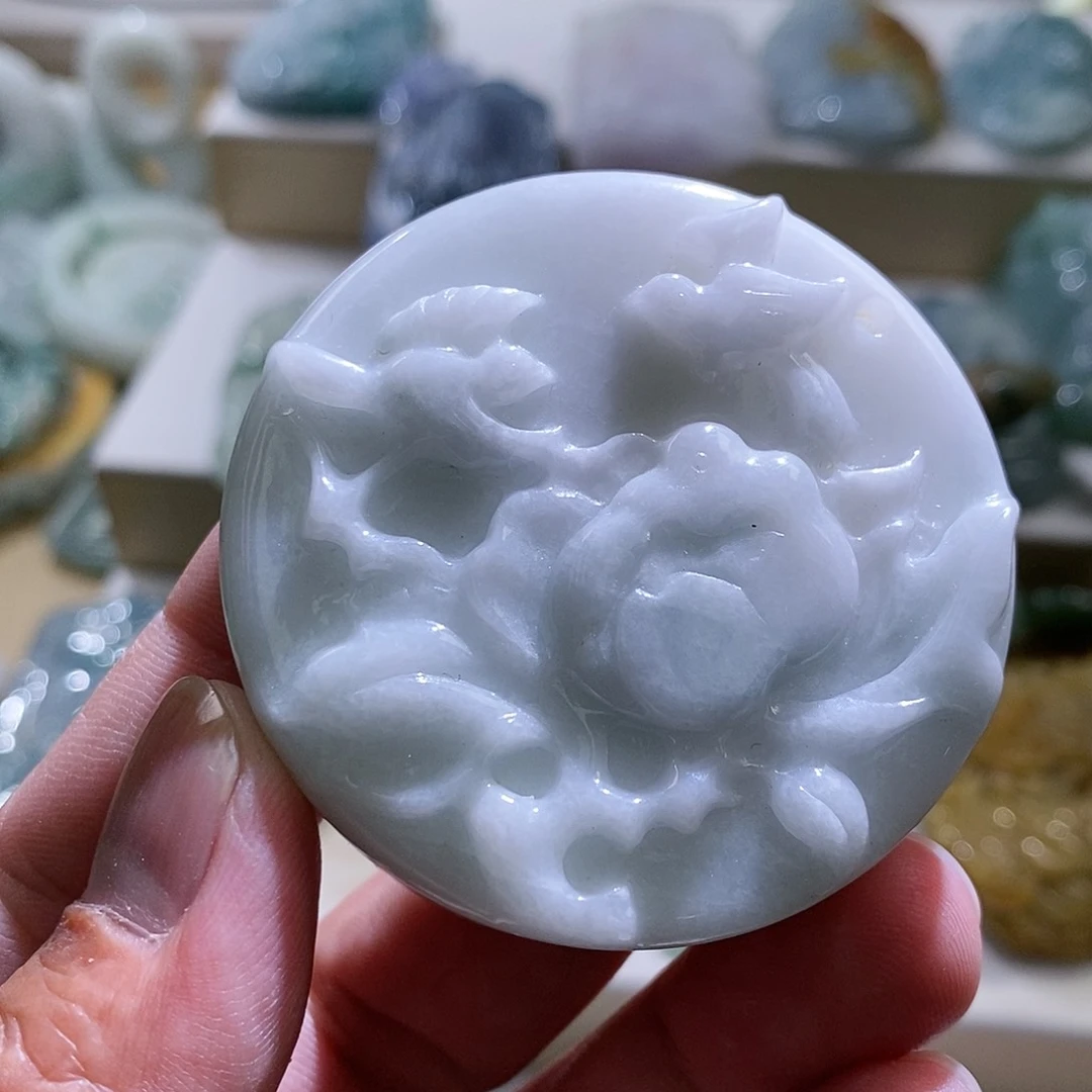 【闪购商品】翡翠颈饰未镶嵌111111111111111