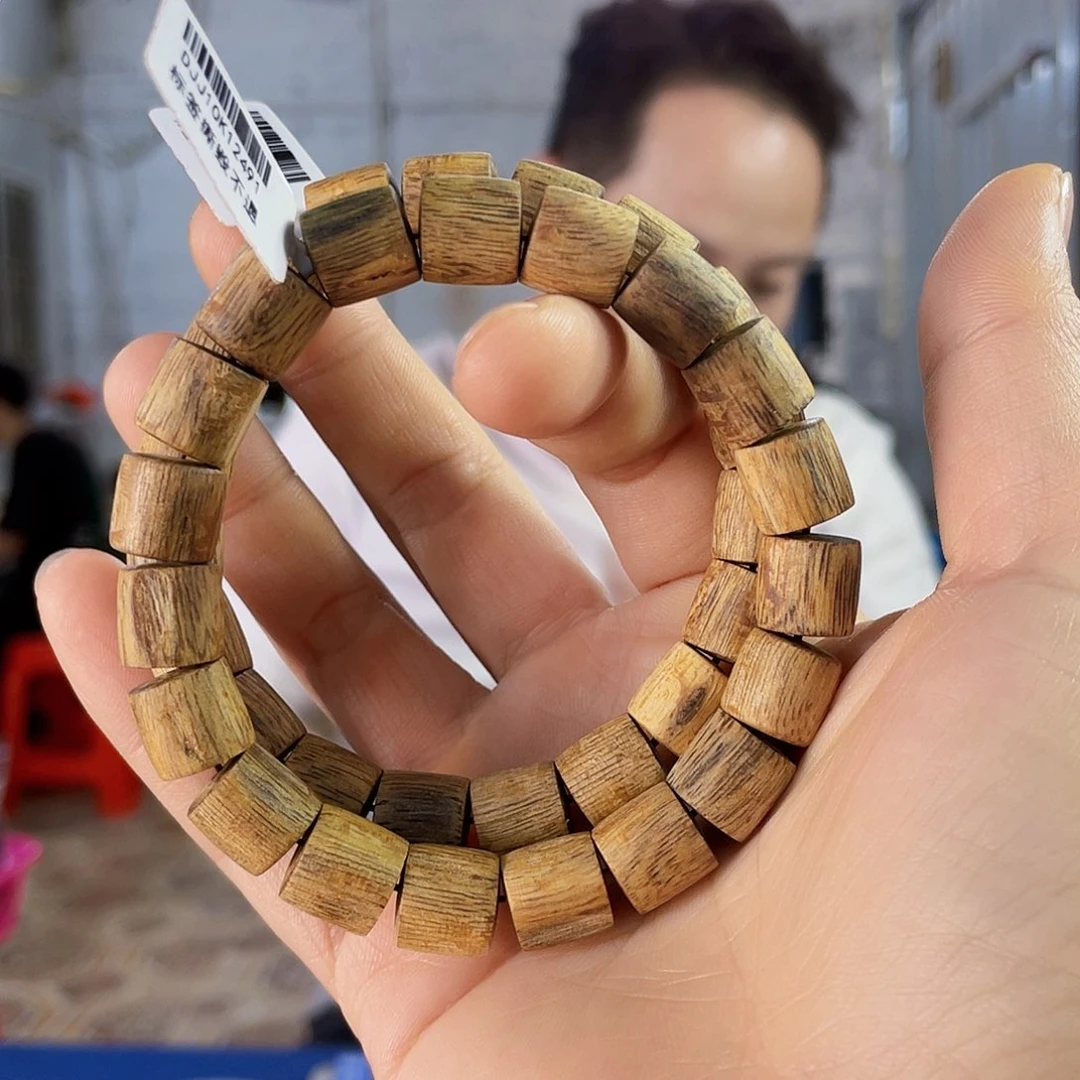 沉香手串棋楠乌身桶珠单圈1.0/10克多样性发一