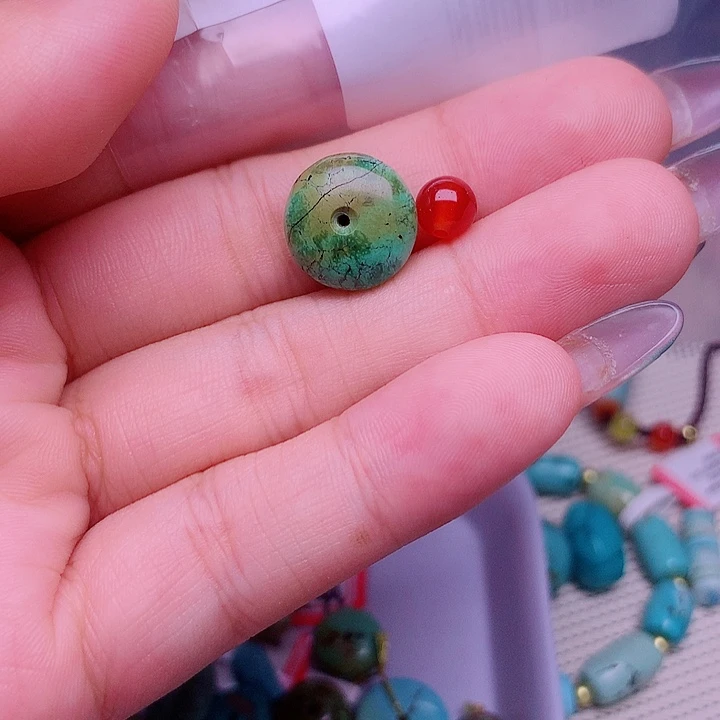 南红玛瑙未镶嵌珠宝奇石