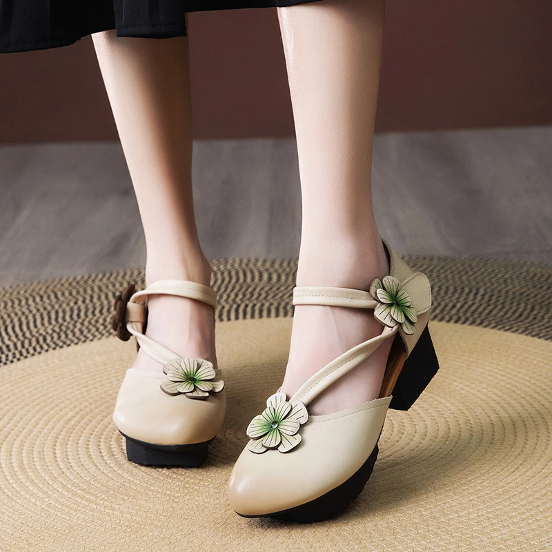 2025春季新款大花朵舒适百搭凉鞋头层牛皮复古文艺罗马凉鞋女