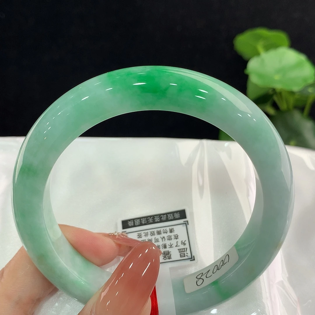 翡翠手镯未镶嵌正59.5