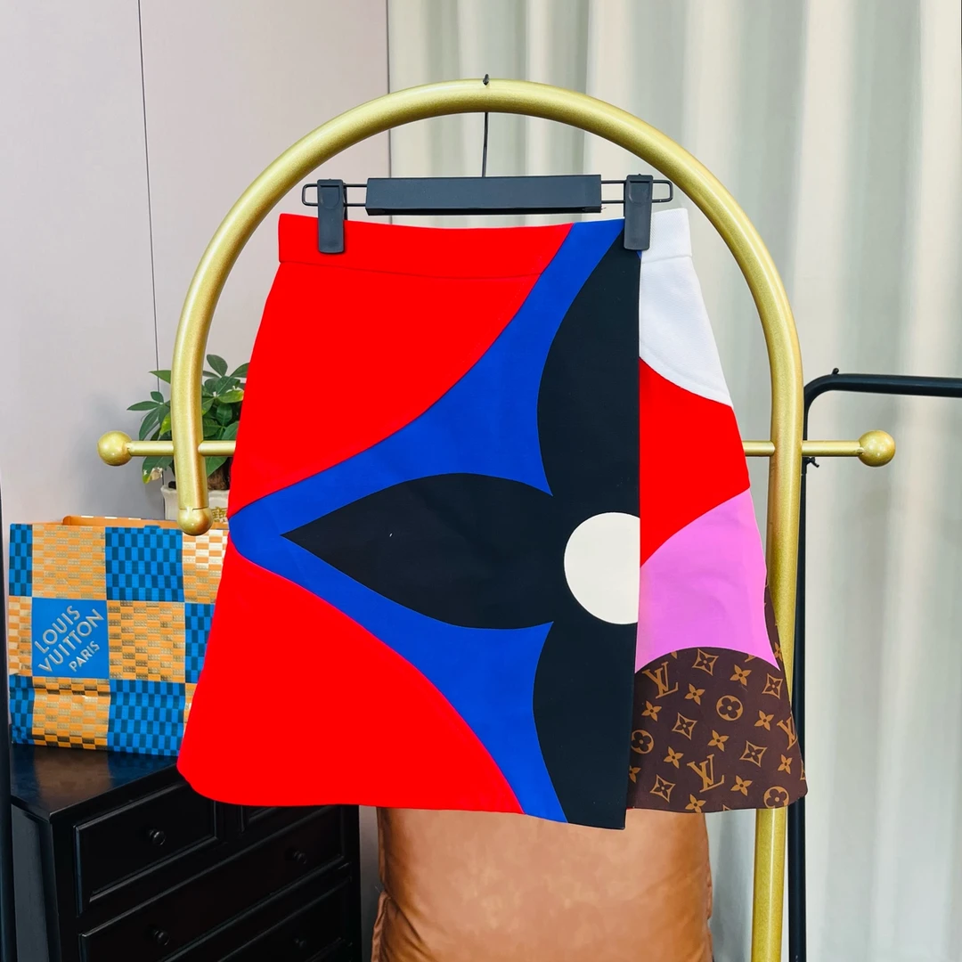 99新 LouisVuitton/路易威登 红色老花满印半裙 34码 99新