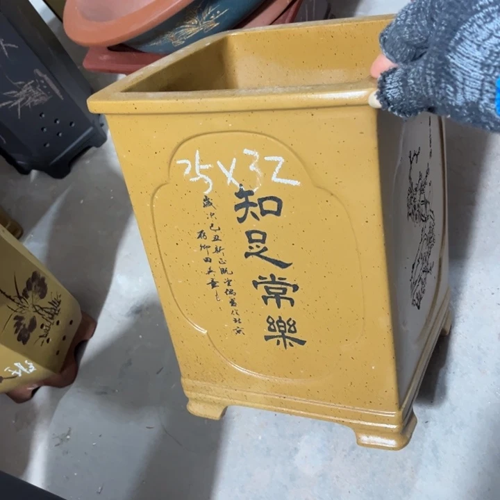 紫砂花盆紫砂花盆