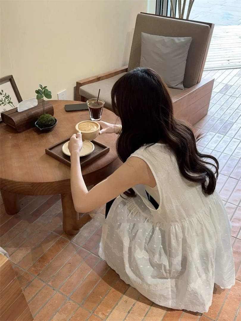 韩系【300-400】法式小飞袖绑带背心女夏季新款设计感别致短袖上衣