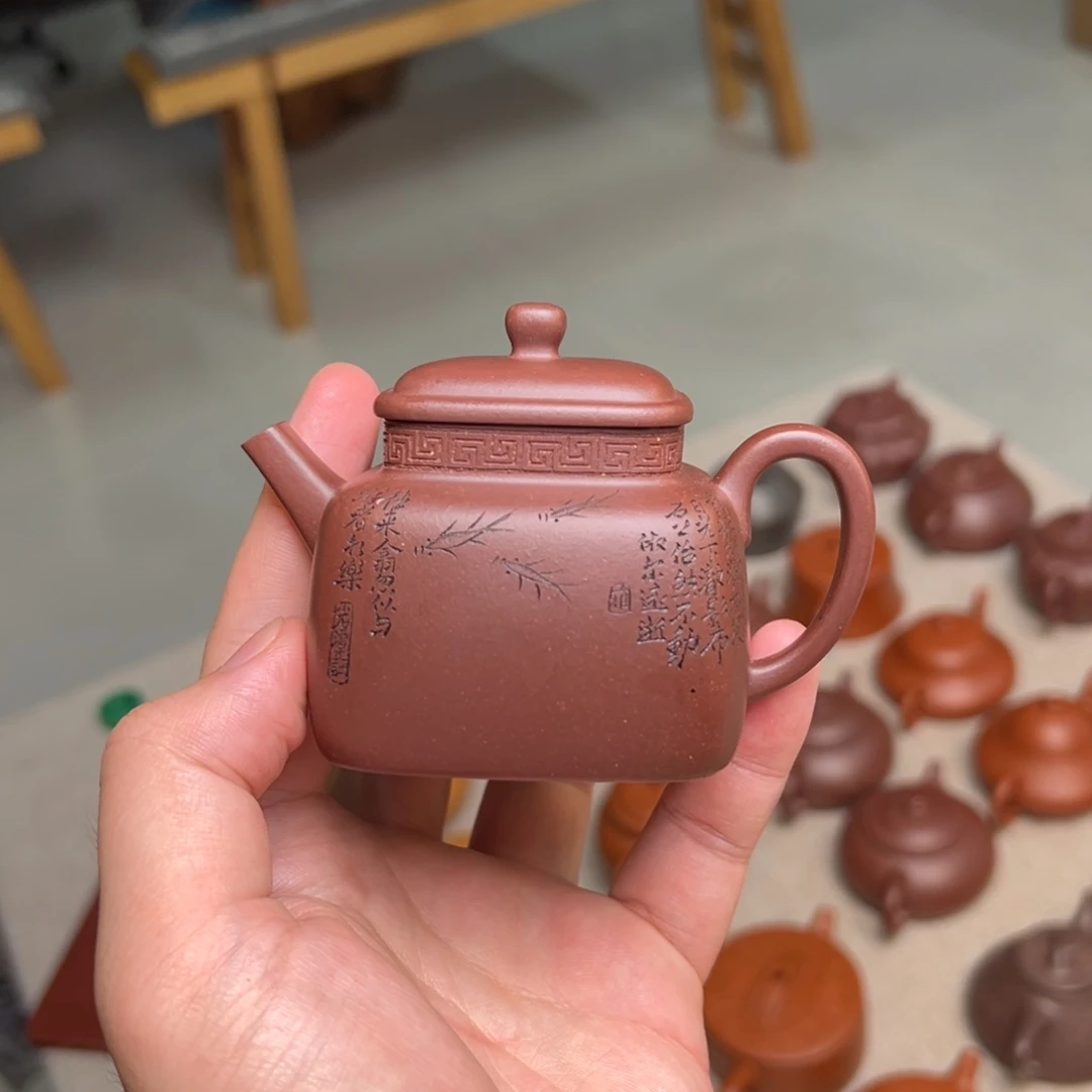茶壶紫砂雪*宜兴紫砂壶的制作工艺