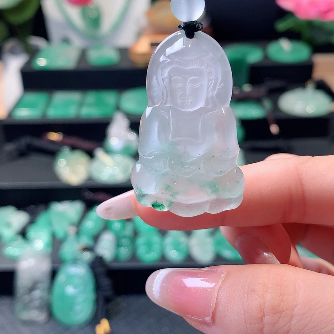 石英质玉未镶嵌吊坠