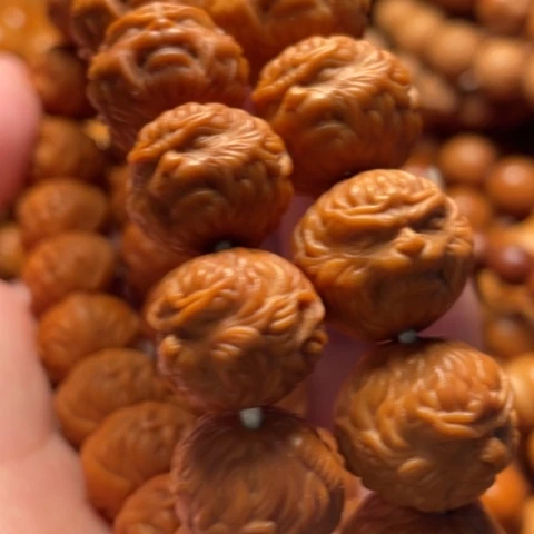 猴头核桃手串家****>舞台