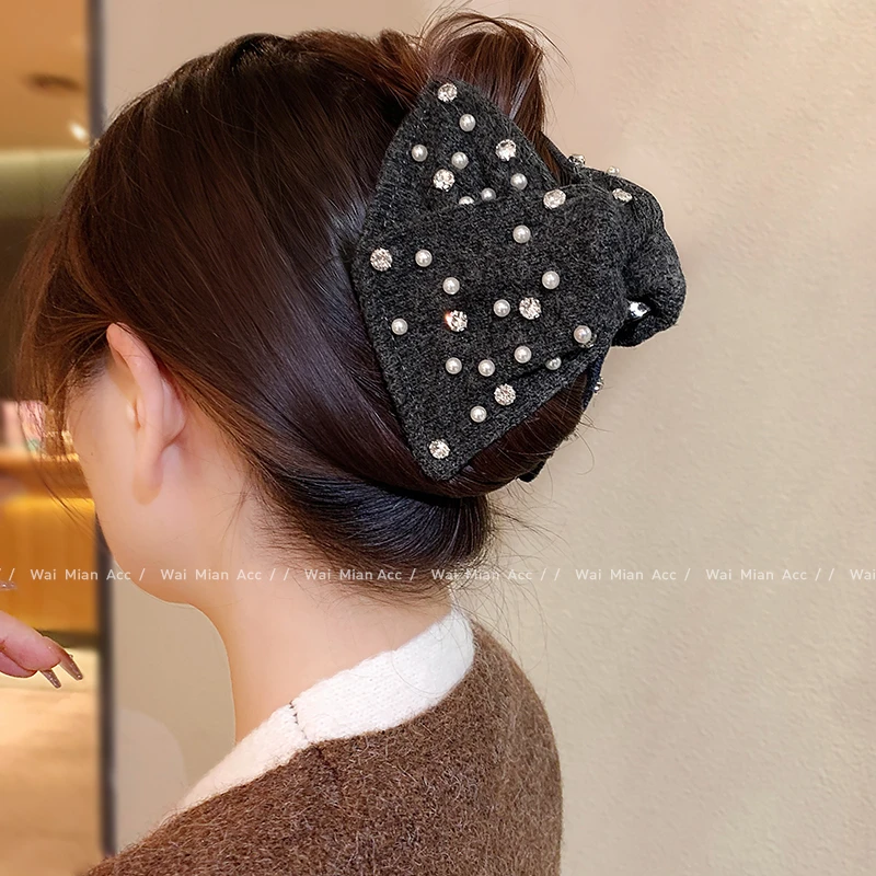 东大门珍珠三角抓夹女秋冬新款镶钻发量多全盘发夹后脑勺鲨鱼夹
