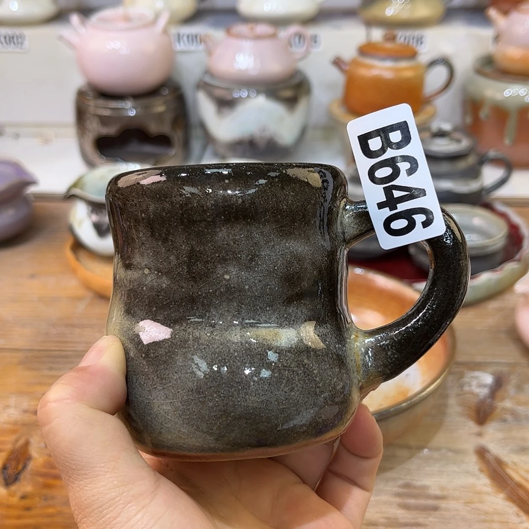 白泥茶杯?****。陶瓷艺术