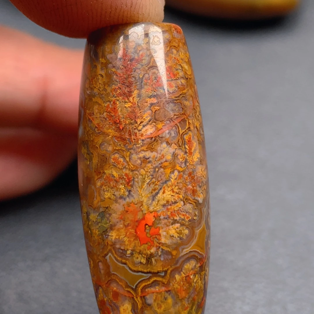 未镶嵌颈饰玛瑙/玉髓谷*堂