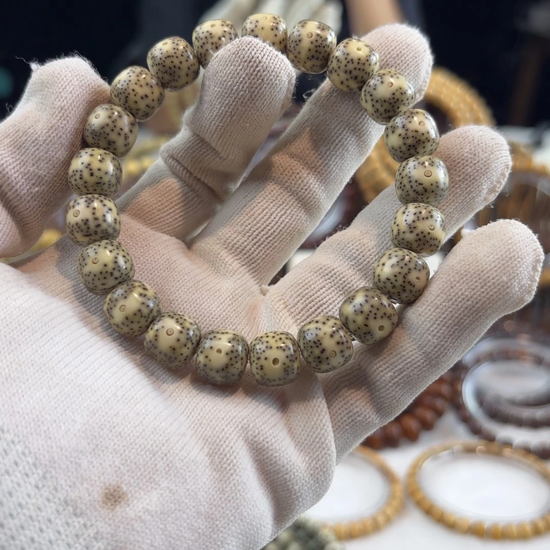 星月菩提手串大眼睛