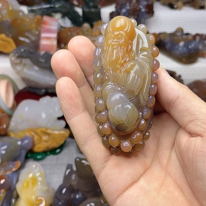 玛瑙/玉髓饰品未镶嵌❶**人