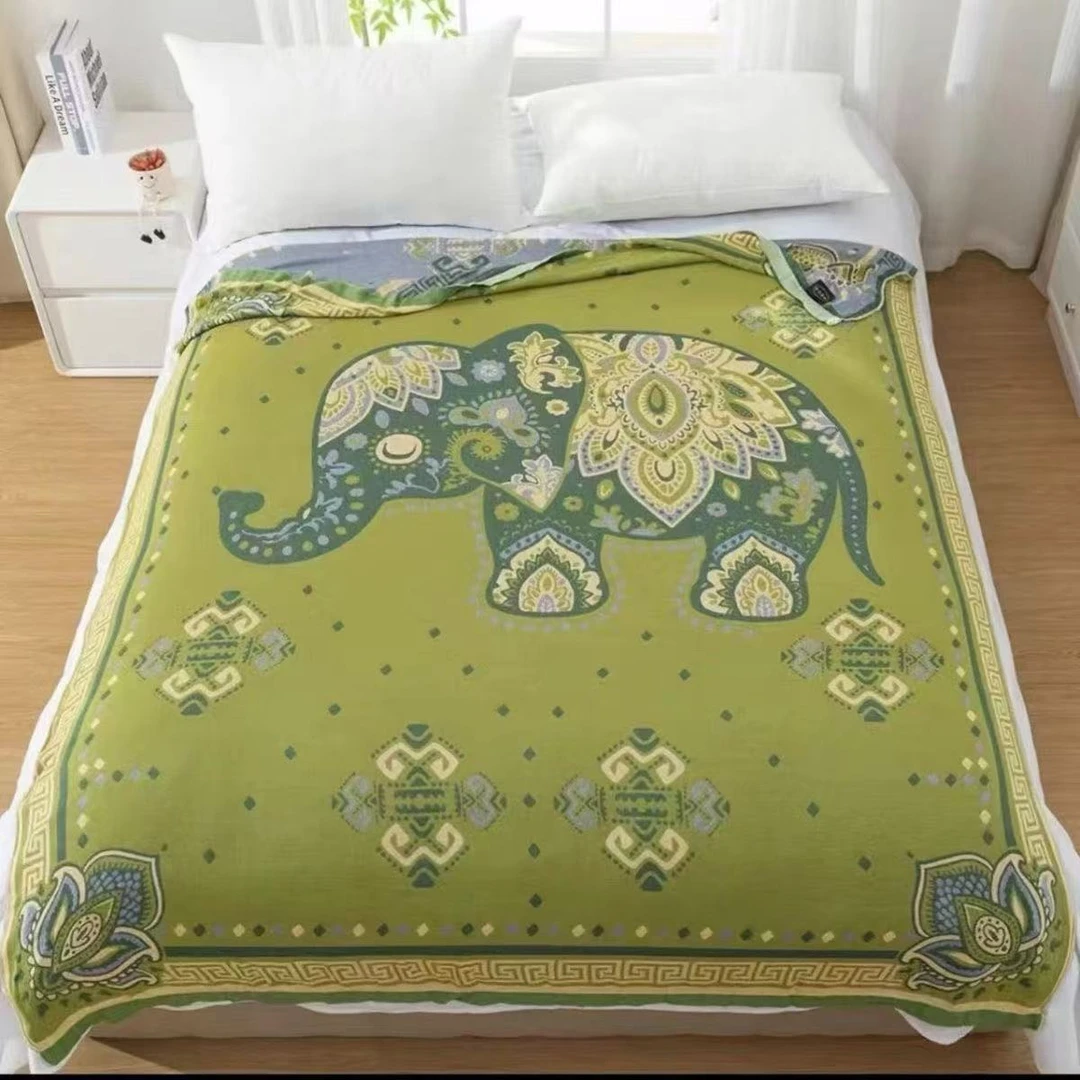绿小象150×200竹纤维毯薄款柔软油画风单人竹棉毯子毛巾被冷感毯