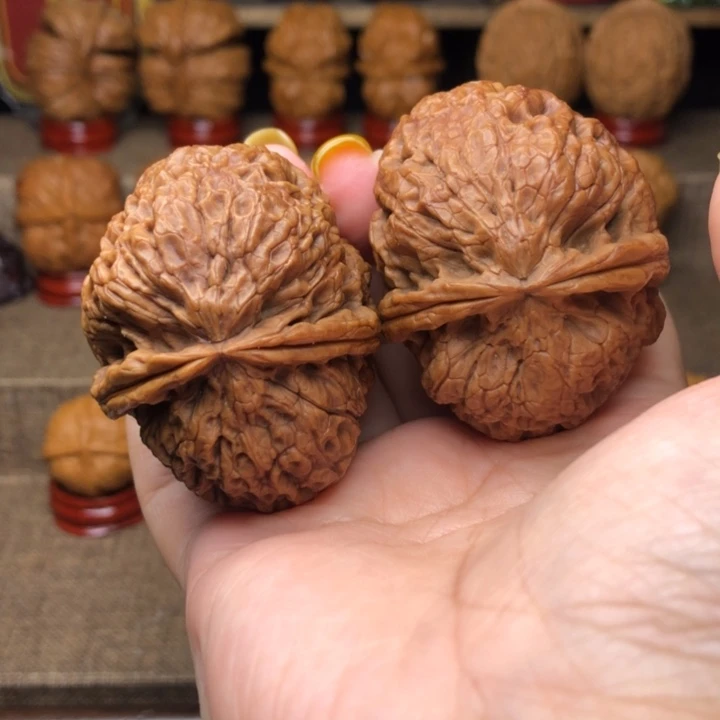 文玩核桃把件46号虎头蟾50尺
