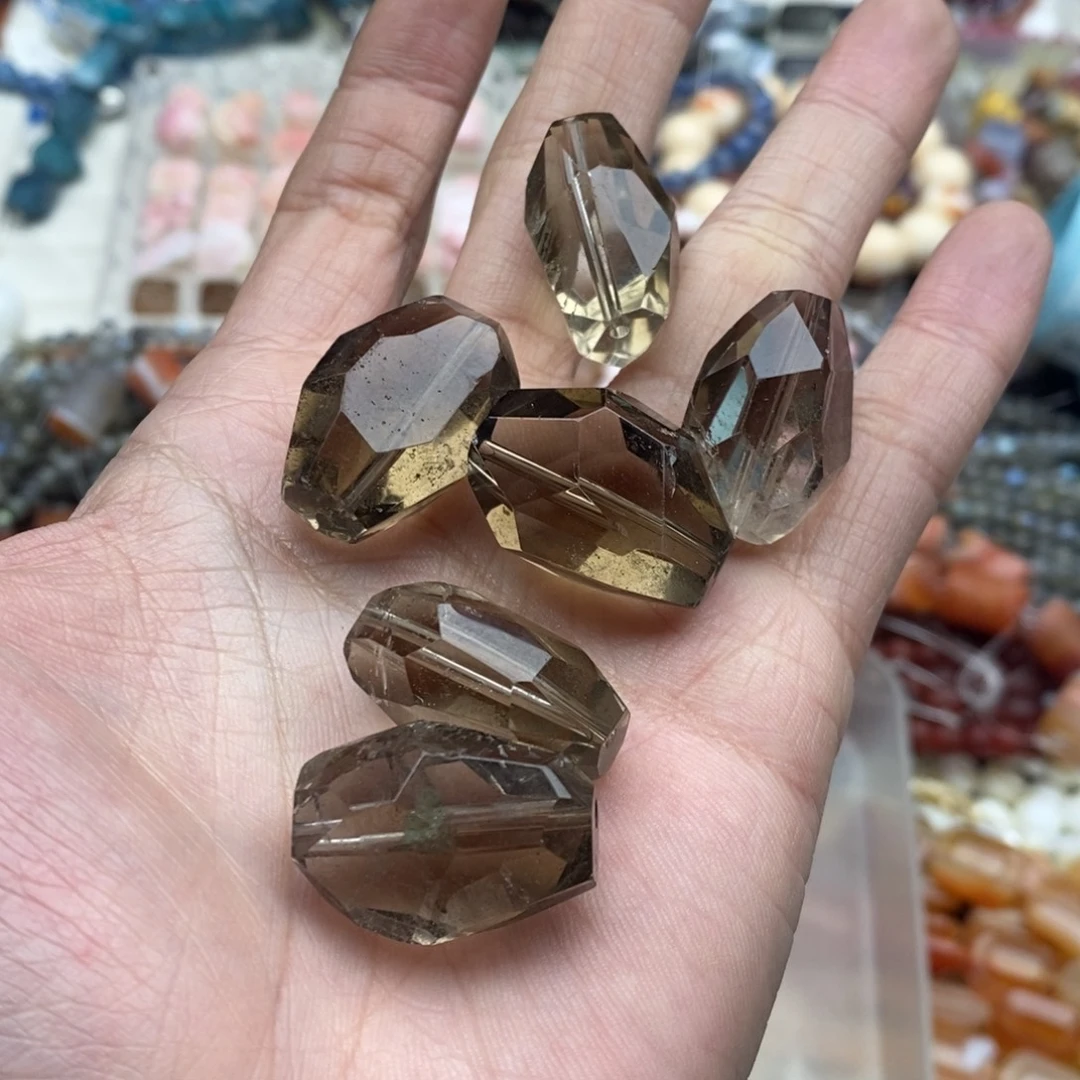 玛瑙/玉髓未镶嵌珠宝半成品一个天然有瑕冰透茶晶桶珠切面