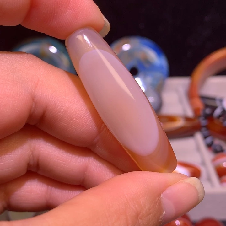 未镶嵌玛瑙/玉髓珠宝奇石