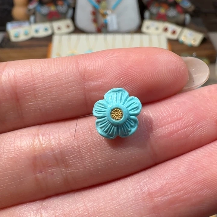 绿松石未镶嵌花卡子