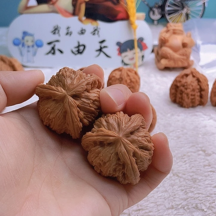 把件文玩核桃无*三棱