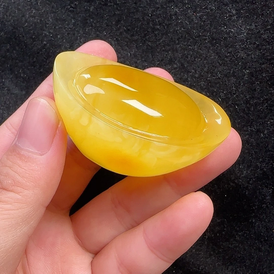 蜜蜡未镶嵌珠宝奇石